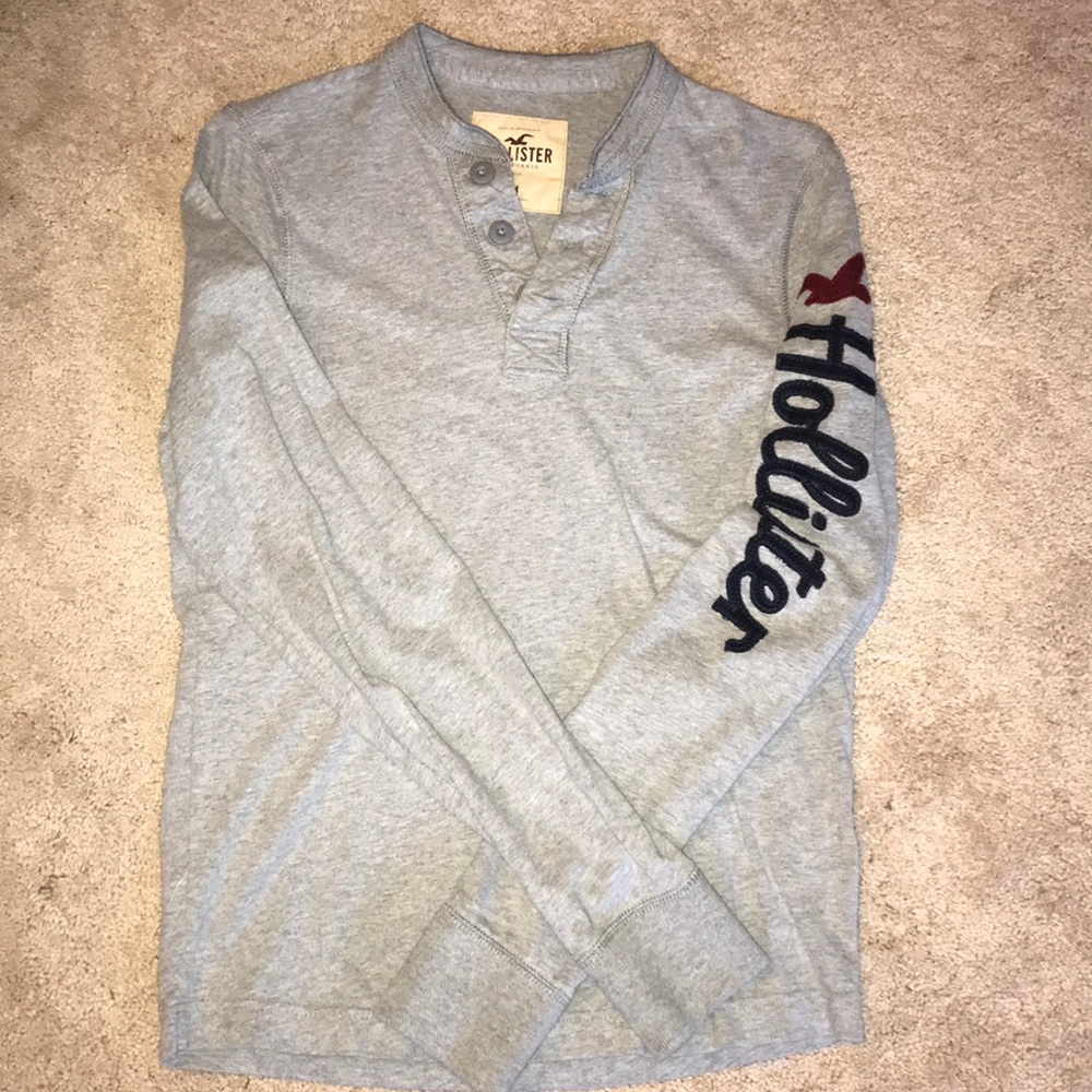 Hollister shirt
